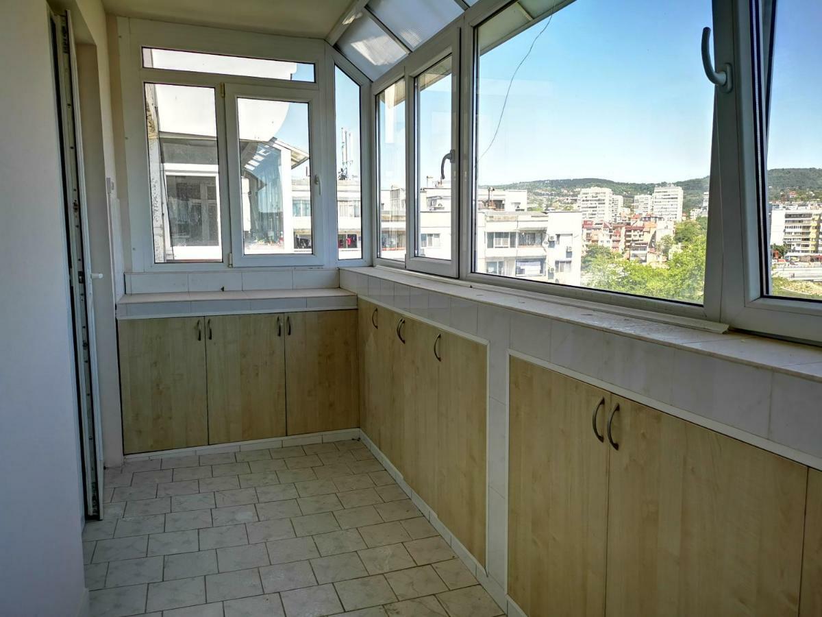Tora Mora Varna Exterior foto